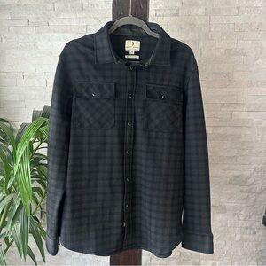 Scott James Dark Plaid Pearl Snap Buttons Heavy Shacket Size M